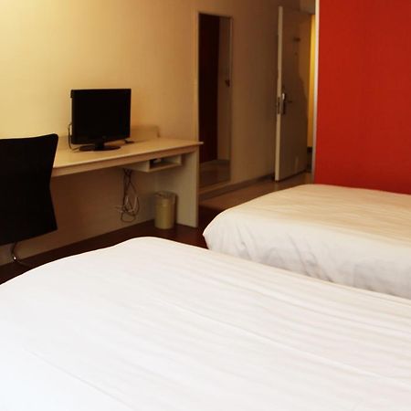 Hanting Hotel Changchun Qimao City Oda fotoğraf